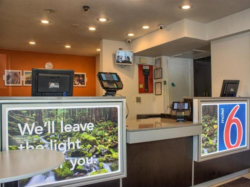 Motel 6-Issaquah, Wa - Seattle - East Exterior photo