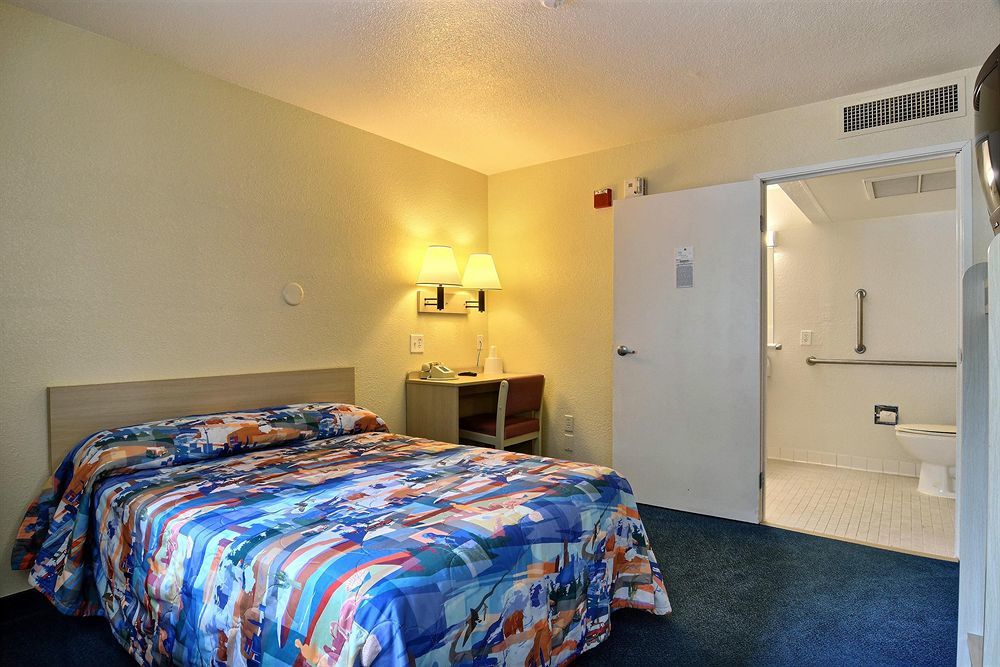 Motel 6-Issaquah, Wa - Seattle - East Exterior photo