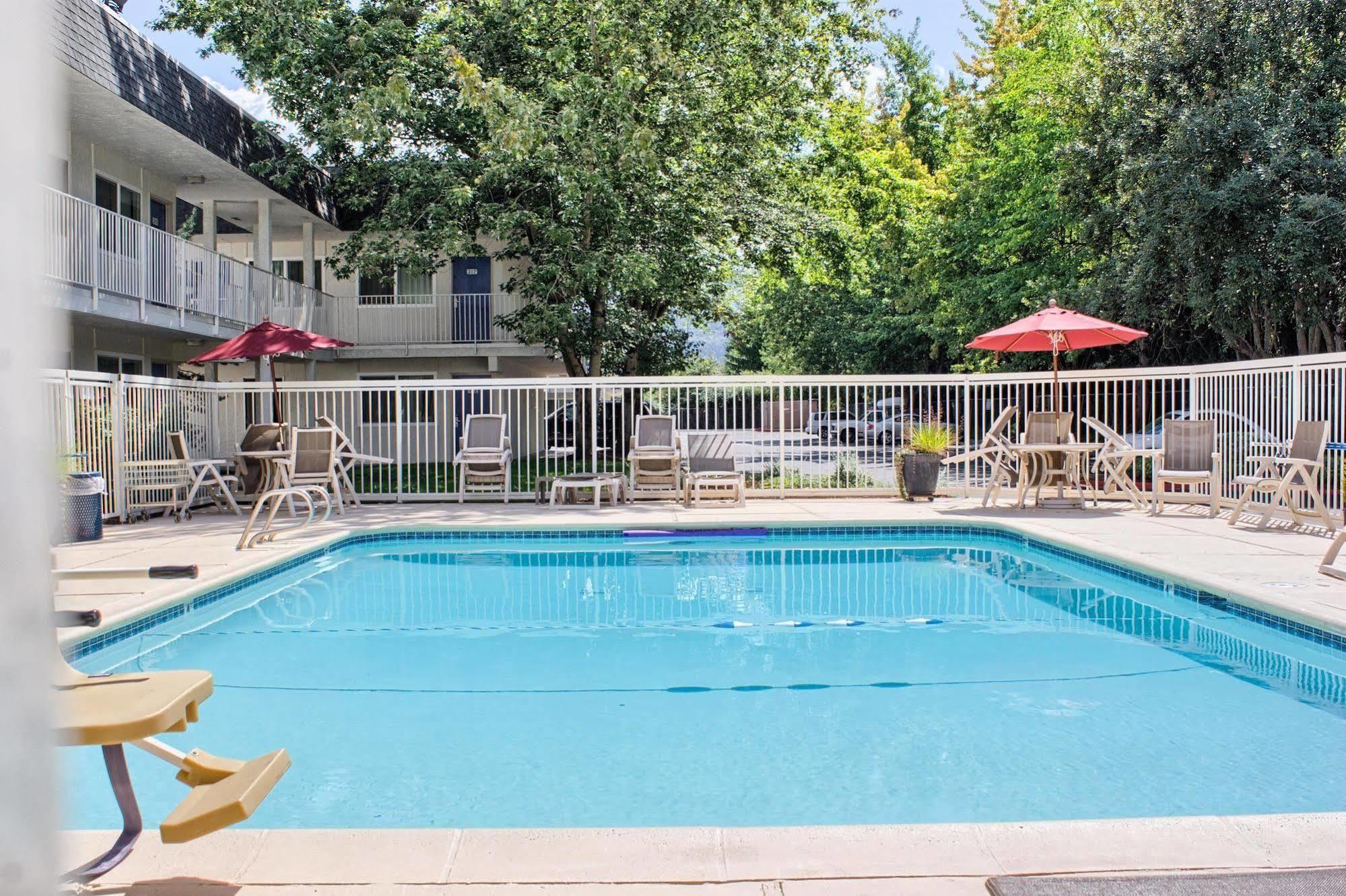 Motel 6-Issaquah, Wa - Seattle - East Exterior photo
