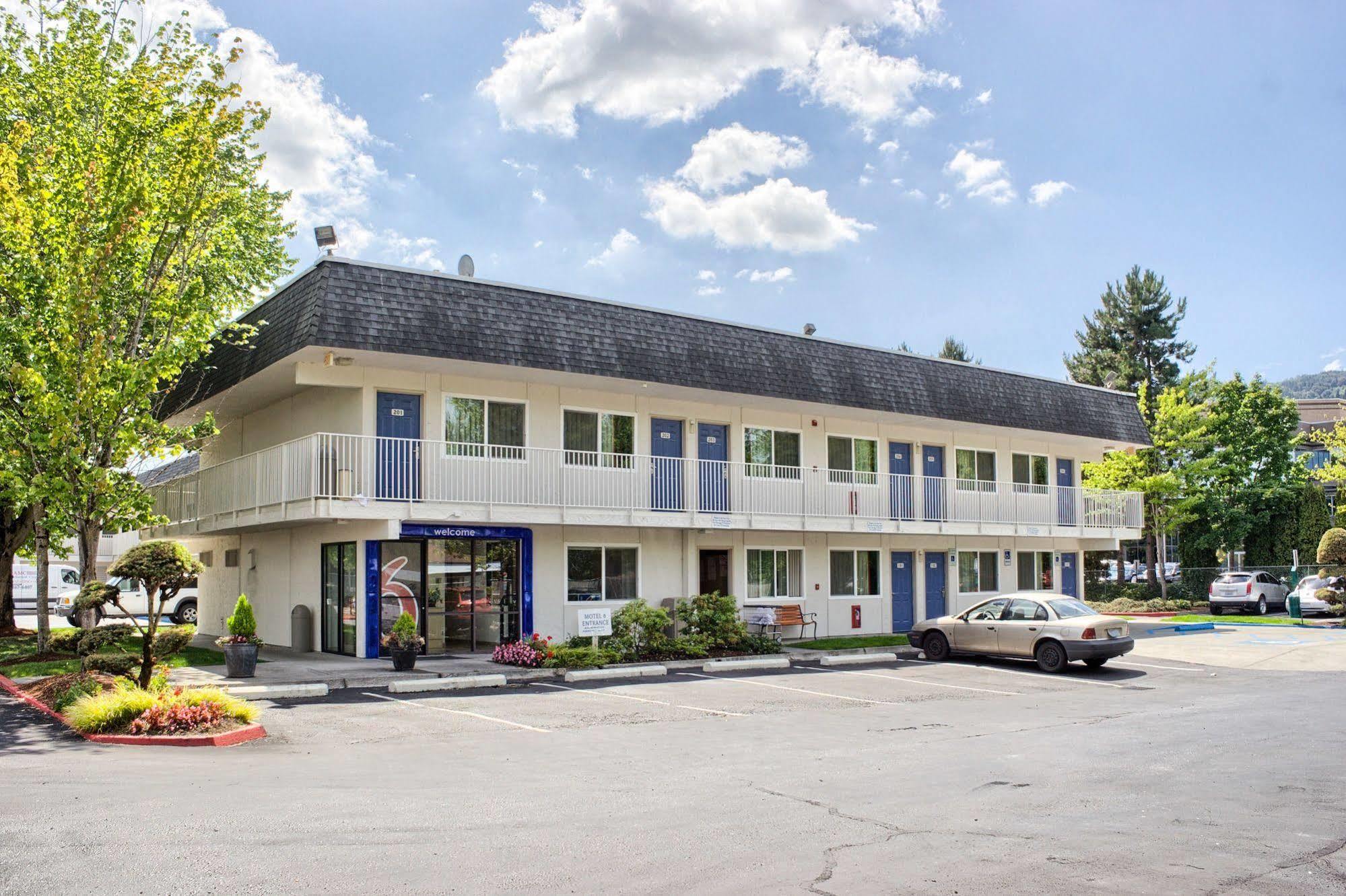Motel 6-Issaquah, Wa - Seattle - East Exterior photo
